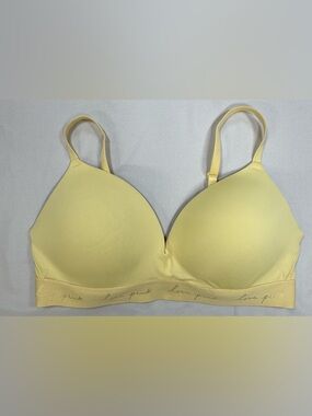 Victoria's Secret PINK Seamless T-Shirt Bra - Pale Yellow